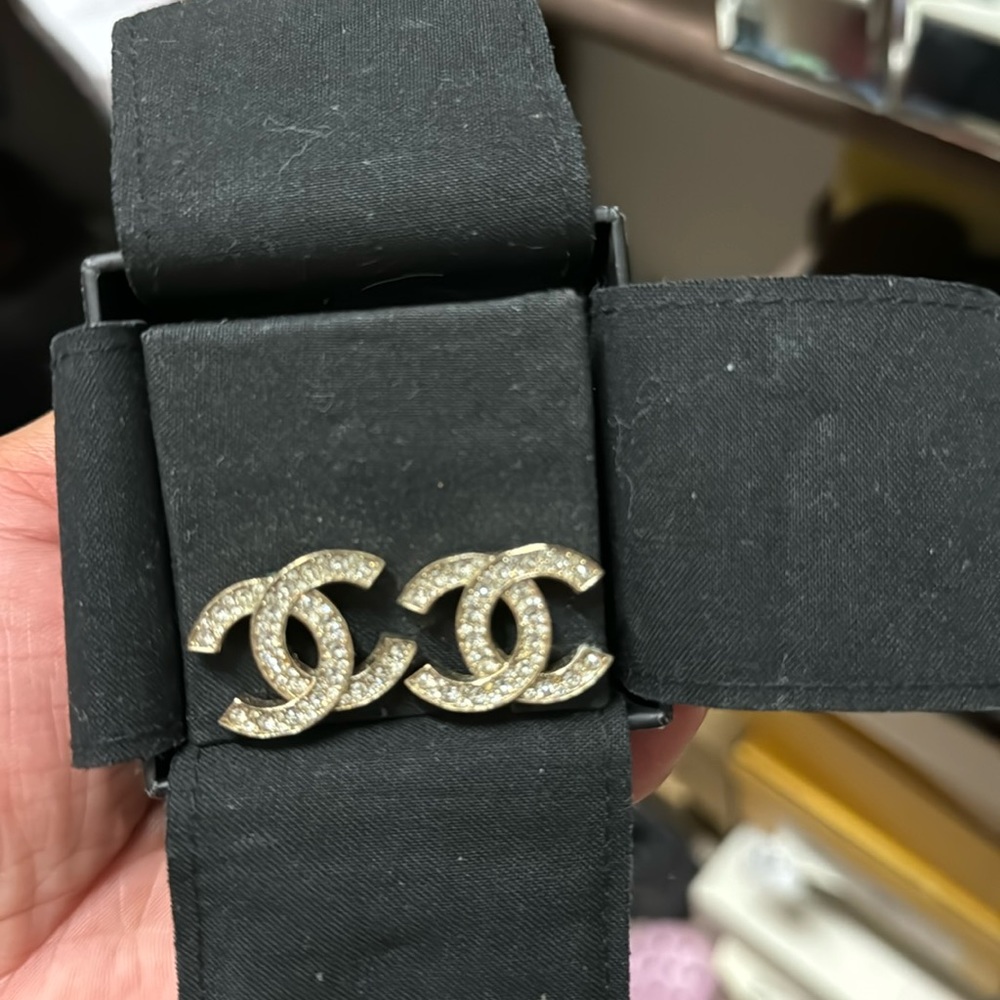 Chanel double CC CRYSTAL EARRINGS